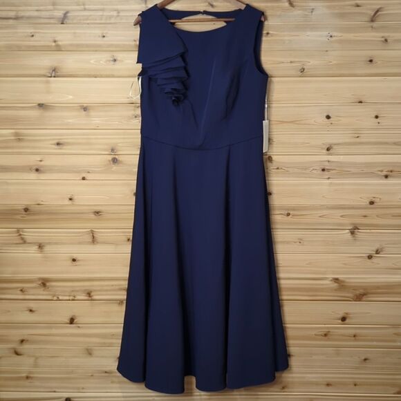 TS Couture Dress Womens 18W Blue Bow Detail Fit and Flare Tea Length NWT - Picture 1 of 10